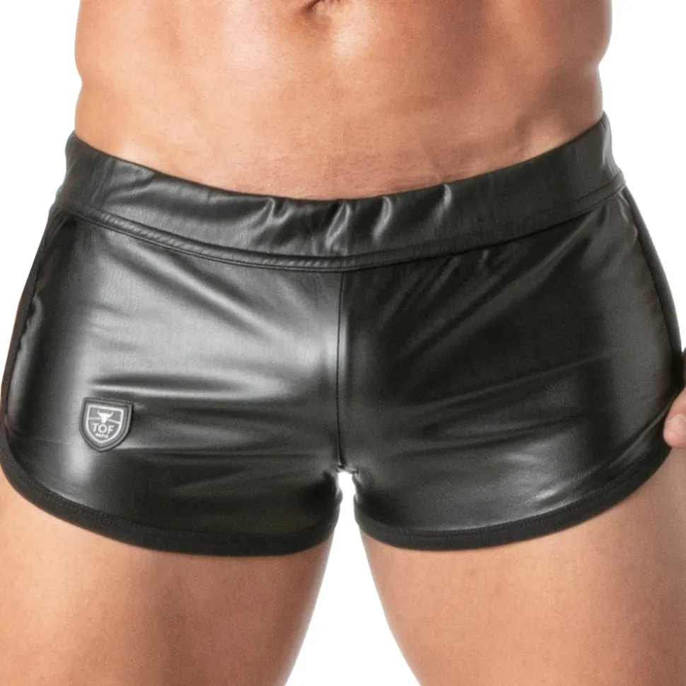 Short Retro Kinky Noir