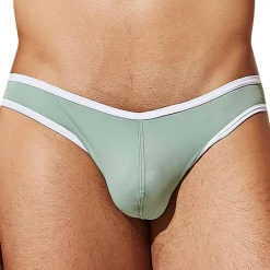 String Nice Vert